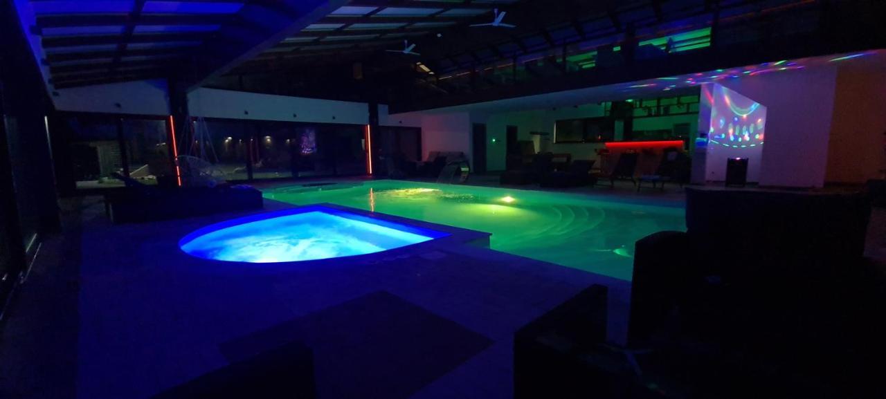 Maiden Water Resort Сараево Экстерьер фото