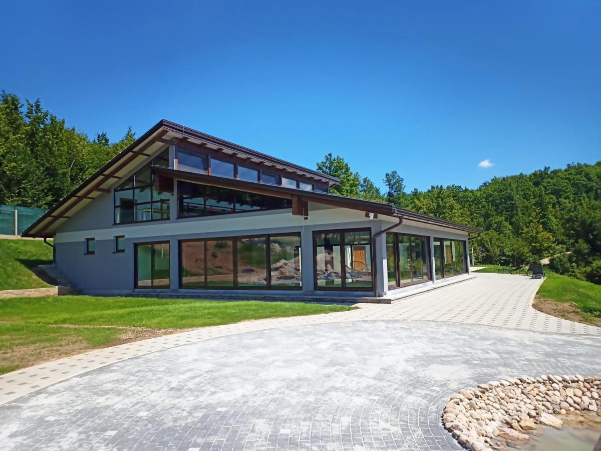 Maiden Water Resort Сараево Экстерьер фото