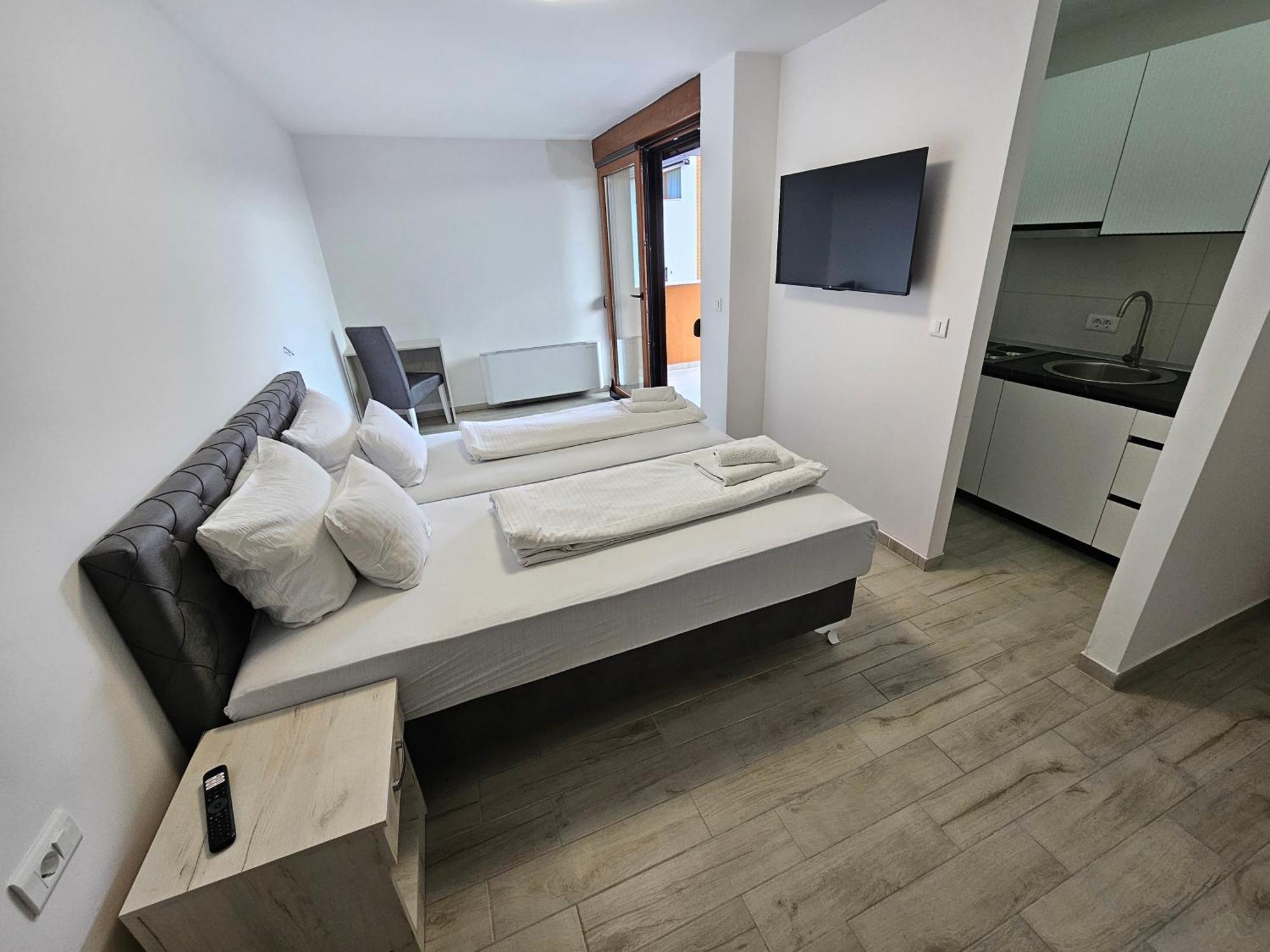 Maiden Water Resort Сараево Экстерьер фото
